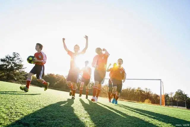 科尔：明日可能有5名球员复出&今天上场的一些球员将不会登场